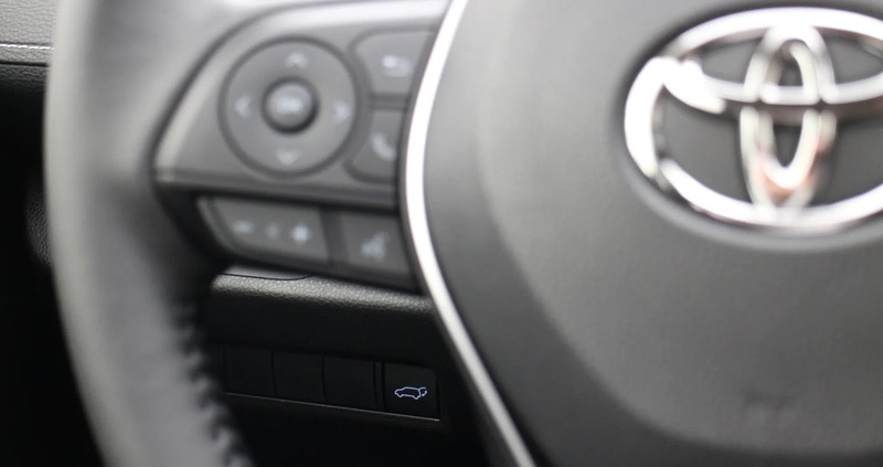 Toyota RAV4 cena 187000 przebieg: 5, rok produkcji 2023 z Wleń małe 301